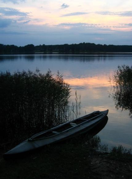 Ezerkiemis Hotel Trakai Bagian luar foto